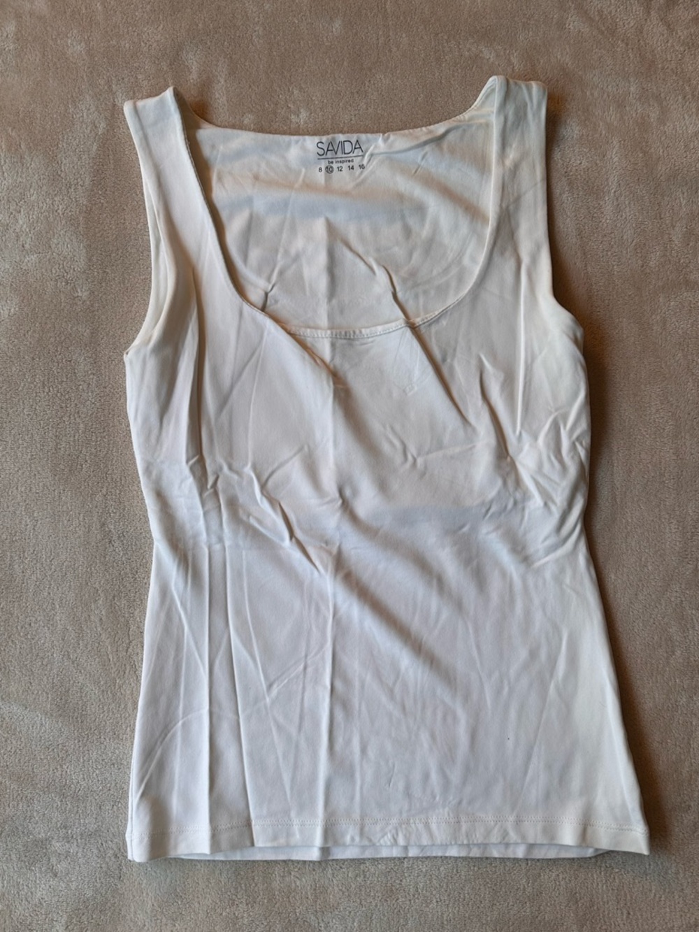 Women's White Scoop Neck Tank Top